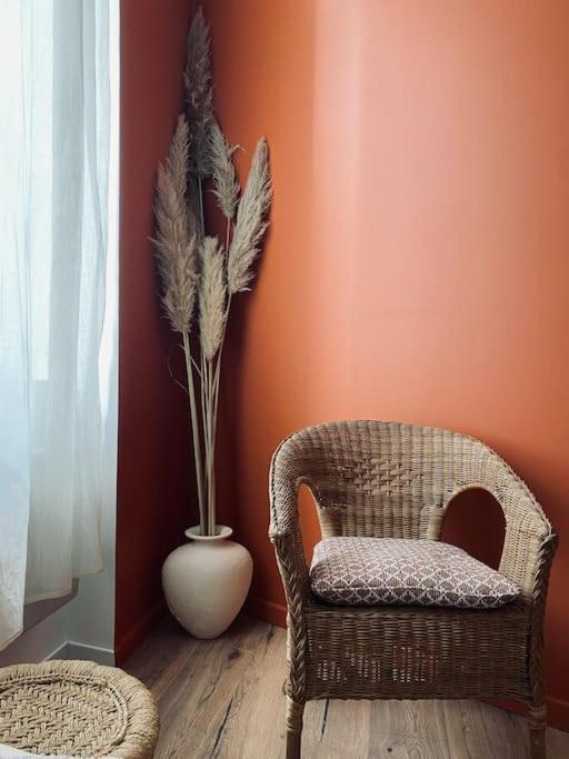 T2 L'evasion - Terrasse - Parking Gratuit - Climatisation Apartment Bagneres-de-Bigorre